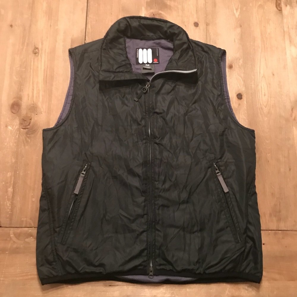 Burton Snowboards Insulated Vest sz Medium
